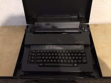 Macchina da scrivere Olivetti Praxis 35 Con Valigetta