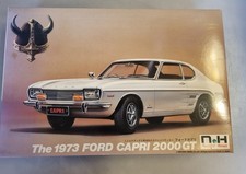 DOYUSHA Ford Capri 2000 GT Nostalgic Heroes con motore, kit 1:24 come nuovo IMBALLO ORIGINALE