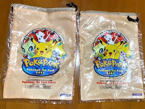 Mew celebi pikachu - mew,