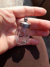 Saliera con tappo in argento