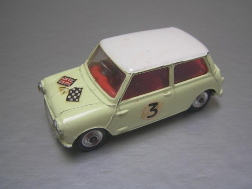 Corgi toys 227 - corgi,