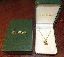 Ciondolo e collana Edward