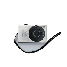 Canon IXUS 70 Digital Camera