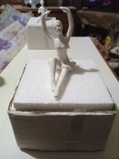 Ballerina bianca in porcellana