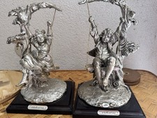 Coppia di statuine decorative