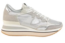 Sneakers Triomphe Grigie