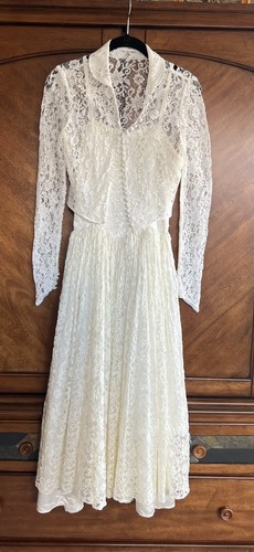 Vintage 1952 off - 1952, wedding