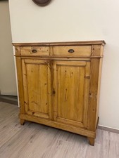 Antica credenza di fine '800