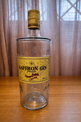Bottiglia vuota saffron gin - saffron,