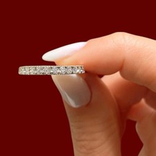 Fascia di fidanzamento in oro