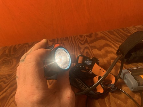 Lampada frontale petzl - lampada,