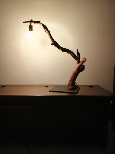Lampada tavolo pietra e - tavolo, in
