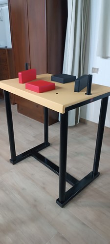 Tavolo braccio ferro - di,