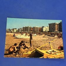 RICCIONE GIOCHI SULLA SPIAGGIA - A COLORI - CARTOLINA