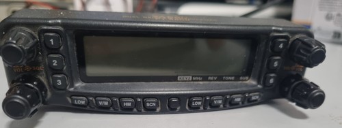 Frontalino yaesu 8800 - yaesu, ft-8800
