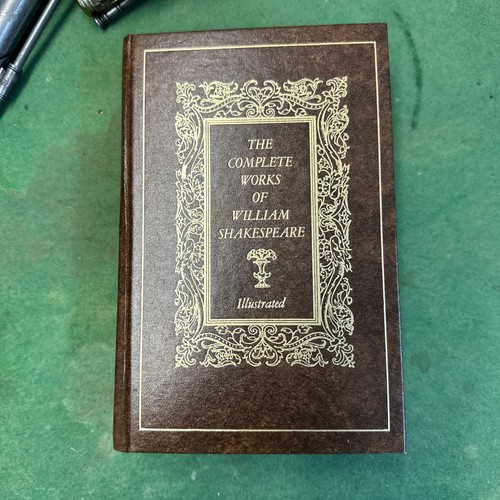 Complete works william - complete,