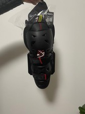 MF5881 Ginocchiere Acerbis