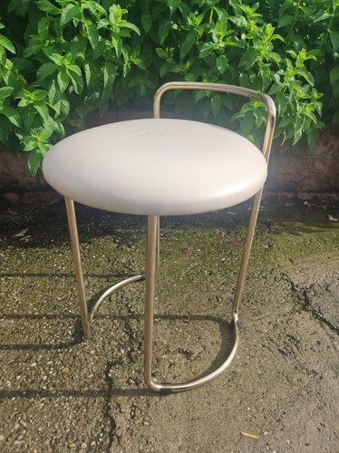 Elegante sgabello vintage - elegante,