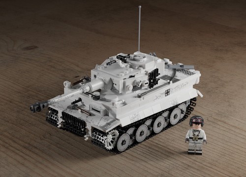 Brickmania winter tiger - brickmania,