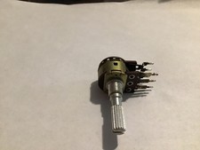 Sansui AU-3900...Comando basso.