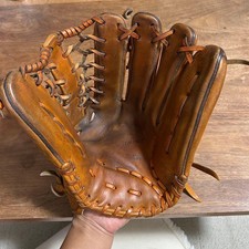 Guanti da esterno rigidi Big M Ichiro modello Mizuno Pro Order