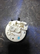 Pressostato Lavatrice IGNIS 6050/1 461971402451 -300 37670004-12 NC