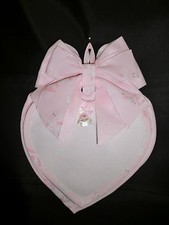 FIOCCO NASCITA COCCARDA FUORI