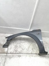 aleta delantera izquierda