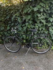 Vendo bicicletta 26” nera, come nuova, accessoriata.