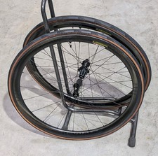 Reynolds AR41 Set ruote freno cerchio in carbonio con pneumatici Conti 5000 S TR