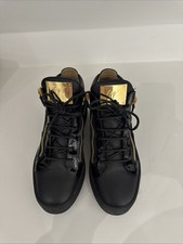 Giuseppe Zanotti Black Gold