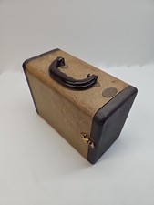 Custodia rigida anni 50