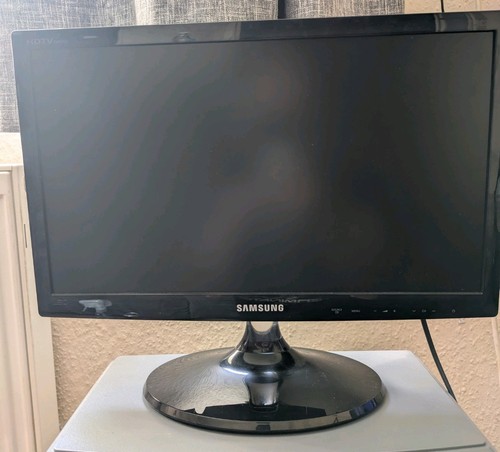 Samsung t19300 widescreen - t19300,