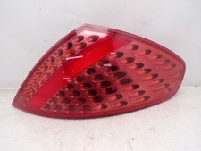 FANALE POSTERIORE DESTRO FUORI