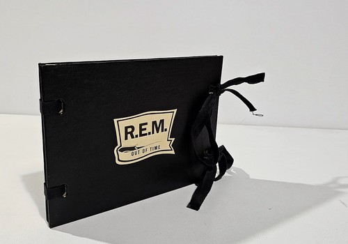 Out of time - r.e.m.-out, time-cd