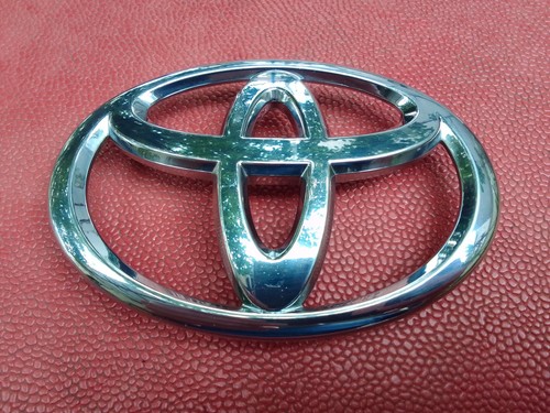 Toyota yaris - toyota,