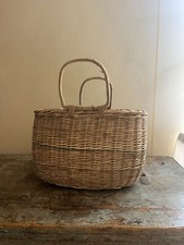 CESTINI IN VIMINI FATTI A MANO