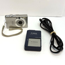 Canon Silver Digital IXUS 40