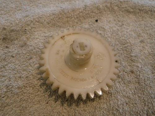 Pompa olio motore aprilia - pompa,