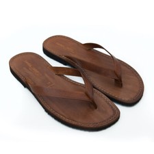 Scarpe sandali per il mare da