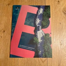 Bentley Magazine n.80 Primavera 2023 Luxury Car Lifestyle Book Inglese dal Gi...