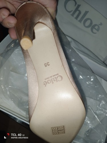 Chloè décolleté firmata