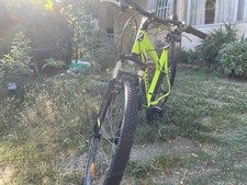 bici Mountain-bike  B'Twin by Decathlon's  colore verde acido