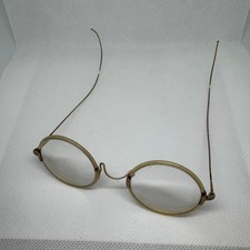 Occhiali da vista antichi