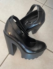 Tacchi alti neri Windsor Smith