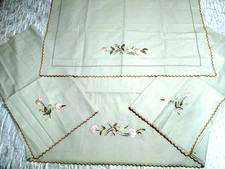 COMPLETO LETTO MATRIMONIALE COLORE BEIGE CON RICAMI FLOREALI