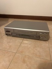 SHARP VIDEOREGISTRATORE VHS CON TELECOMANDO