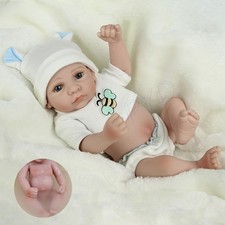 Bambola realistica neonato