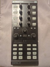 Native Instruments CONTROLLO