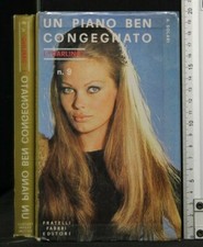 I DARLING. UN PIANO BEN